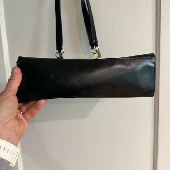 Capezio 
Black Faux Leather Handbag- Vintage Y2K - Picture 7 of 12